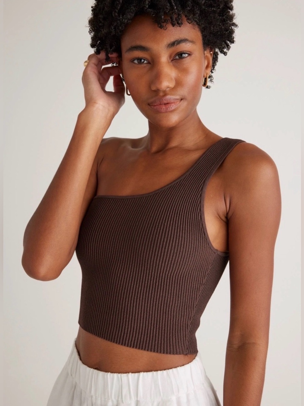 Aritzia Babaton Sculpt Knit One-Shoulder Cropped Tank - Medium